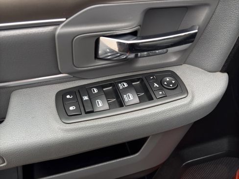 Used 2013 RAM 1500 Outdoorsman image 12