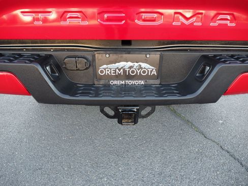 Used 2022 Toyota Tacoma SR image 21