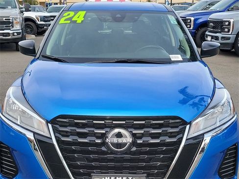 Used 2024 Nissan Kicks S image 28