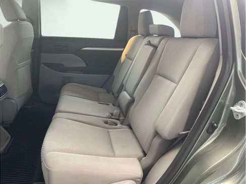 Certified 2017 Toyota Highlander LE AWD/4WD image 13