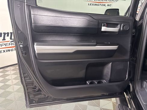 Used 2020 Toyota Tundra Limited image 23