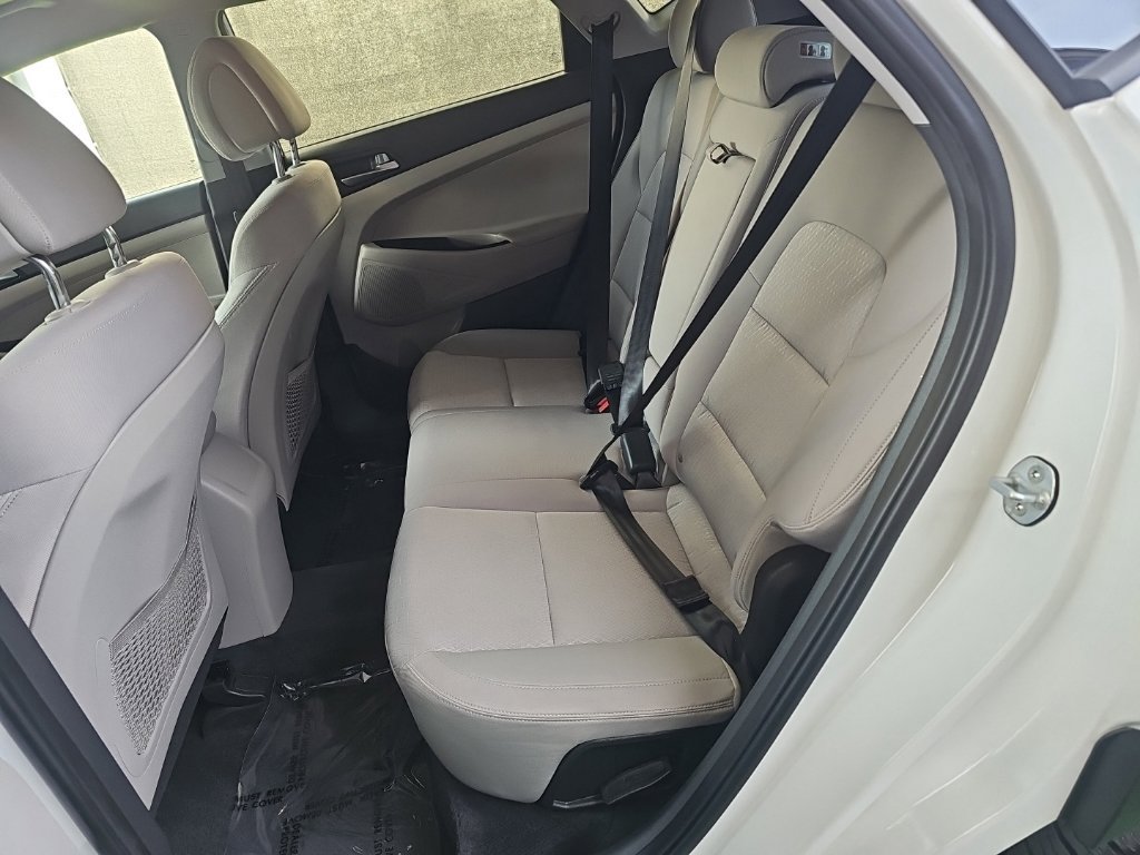 Used 2016 Hyundai Tucson SE w/ Option Group 02 AWD/4WD image 38
