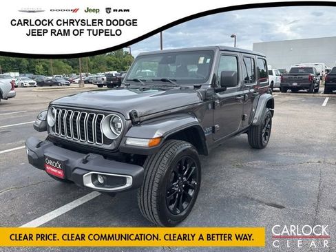 Used 2025 Jeep Wrangler Unlimited Sahara w/ Safety Group AWD/4WD image 1