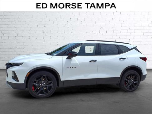 Used 2021 Chevrolet Blazer LT w/ Redline Edition FWD image 2