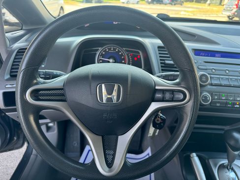 Used 2011 Honda Civic LX image 11