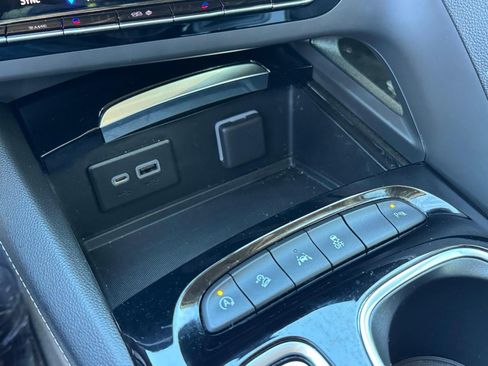 Used 2023 Buick Envision Preferred w/ Sport Touring Package image 13