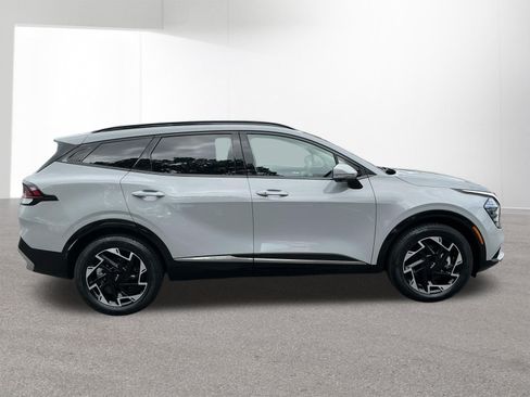 Certified 2024 Kia Sportage SX AWD/4WD image 2