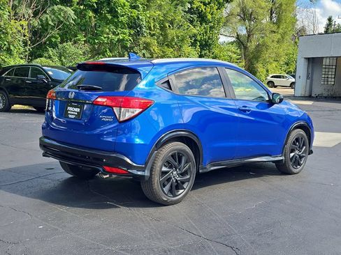 Used 2022 Honda HR-V Sport image 3