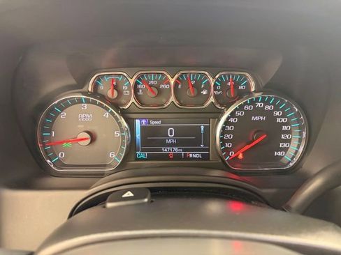 Used 2017 GMC Yukon SLE RWD image 21