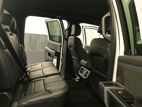 New 2026 Ford F250 Platinum w/ FX4 Off-Road Package image 15