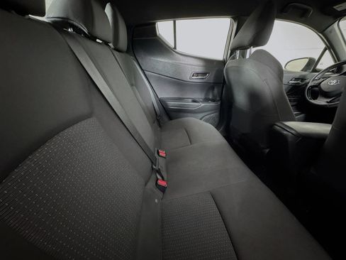 Used 2018 Toyota C-HR XLE image 26