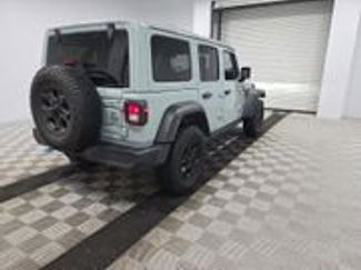 Used 2023 Jeep Wrangler Unlimited AWD/4WD video 3