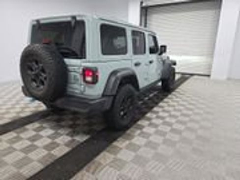 Used 2023 Jeep Wrangler Unlimited AWD/4WD image 3