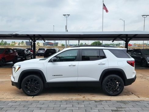 New 2026 GMC Terrain Elevation w/ Black Edition image 7