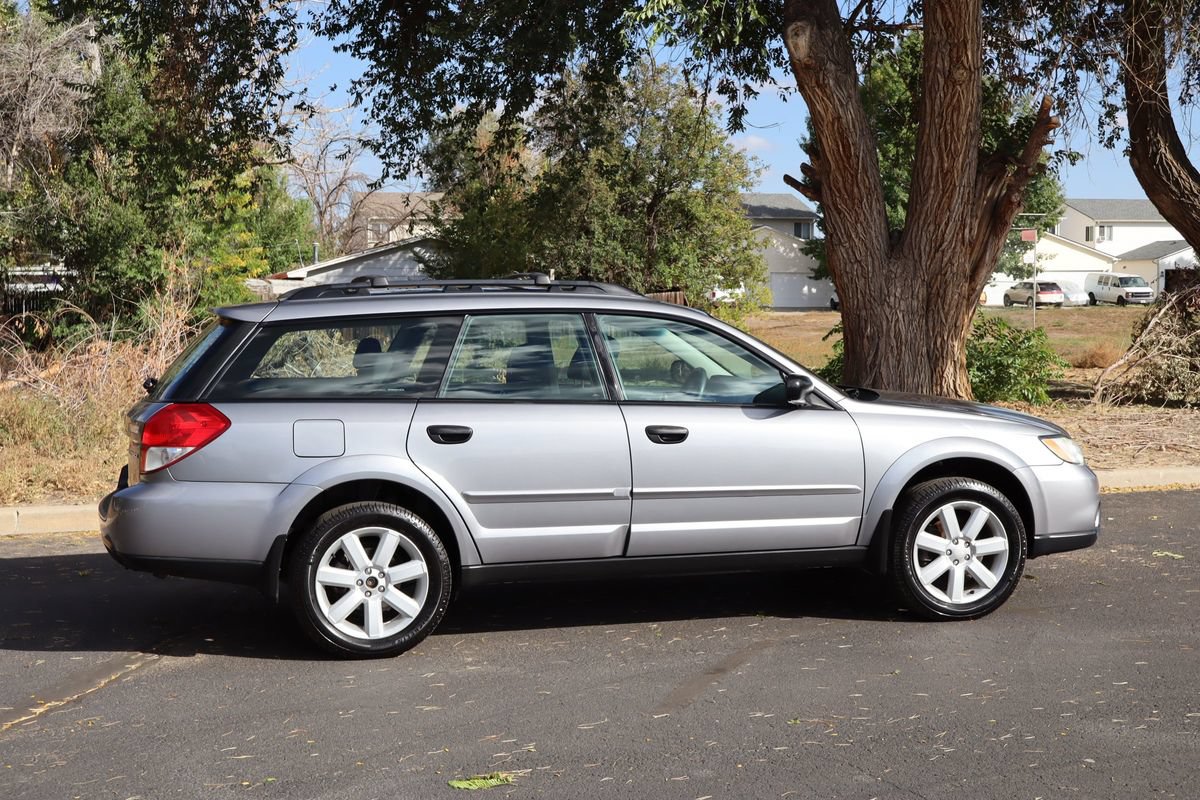 Used 2008 Subaru Outback 2.5i AWD/4WD image 4