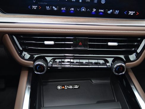 New 2026 Chevrolet Tahoe High Country image 17