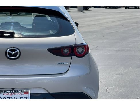 Used 2023 MAZDA MAZDA3 s FWD image 14