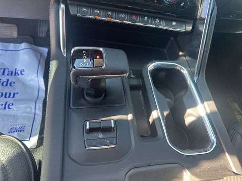 Used 2024 GMC Sierra 1500 Denali w/ Technology Package image 12