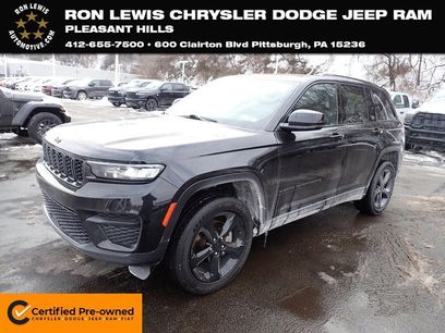 Used 2023 Jeep Grand Cherokee Altitude