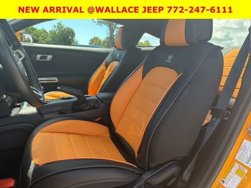 Used 2022 Ford Mustang GT RWD image 9