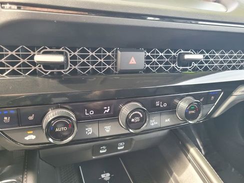 Used 2025 Honda Accord Touring image 25
