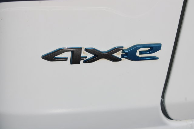 Used 2024 Jeep Wrangler Unlimited Rubicon 4xe AWD/4WD image 6