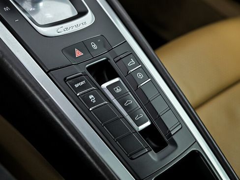 Used 2014 Porsche 911 Carrera RWD image 25
