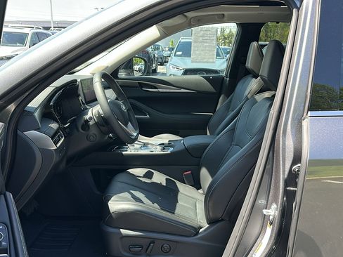 New 2025 INFINITI QX60 Luxe w/ Cargo Package image 8