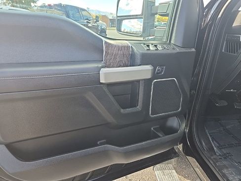 Used 2018 Ford F350 Lariat w/ Lariat Ultimate Package image 9