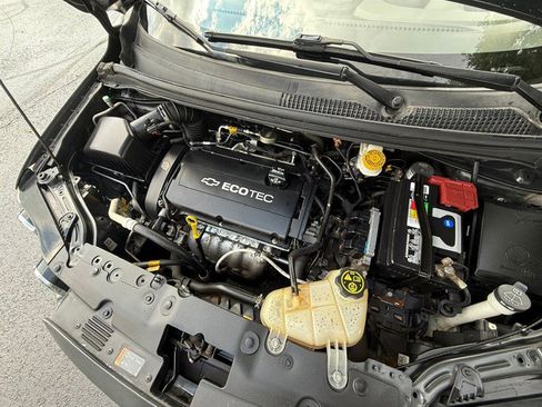 Used 2016 Chevrolet Sonic LS image 33