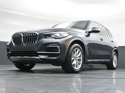 Used 2020 BMW X5 xDrive40i w/ Convenience Package AWD/4WD image 39