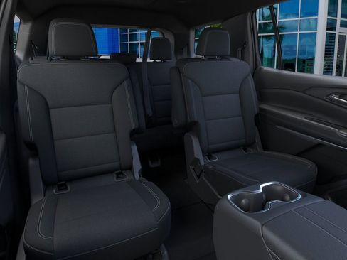 New 2026 Chevrolet Traverse LT image 17