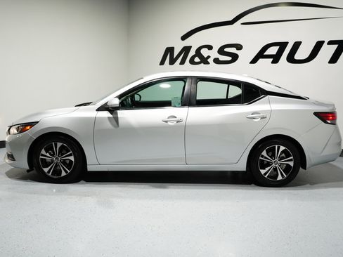Used 2021 Nissan Sentra SV image 5