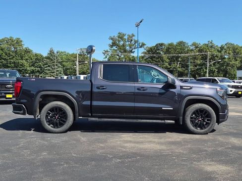 Used 2024 GMC Sierra 1500 Elevation w/ LPO, Elevation Black Package AWD/4WD image 8