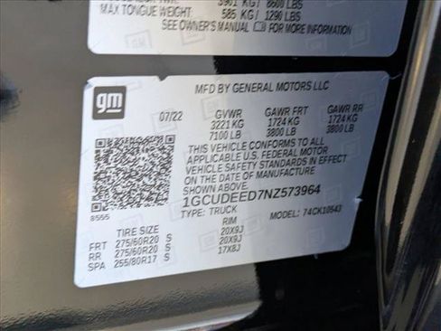 Used 2022 Chevrolet Silverado 1500 RST w/ Redline Edition AWD/4WD image 24