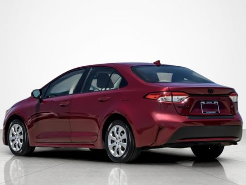 Certified 2022 Toyota Corolla LE w/ Carpet Mat Package (TMS) FWD image 3