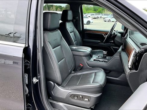 Used 2022 GMC Sierra 1500 Denali AWD/4WD image 9
