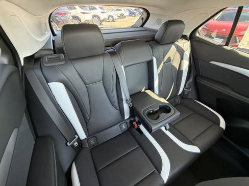 New 2025 Buick Envision Sport Touring image 25