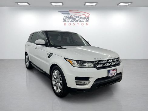 Used 2017 Land Rover Range Rover Sport HSE AWD/4WD image 3