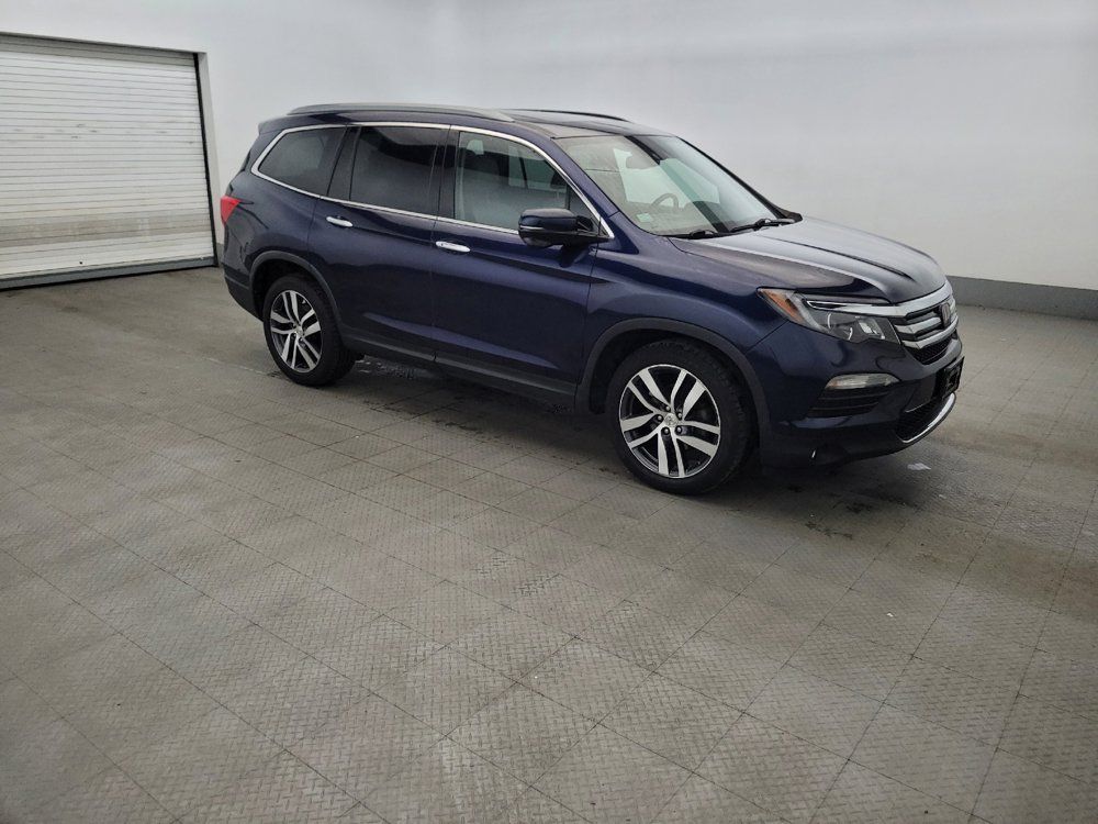 Used 2017 Honda Pilot Touring image 11