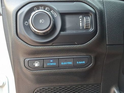 Certified 2023 Jeep Wrangler Unlimited Rubicon 4xe AWD/4WD image 25