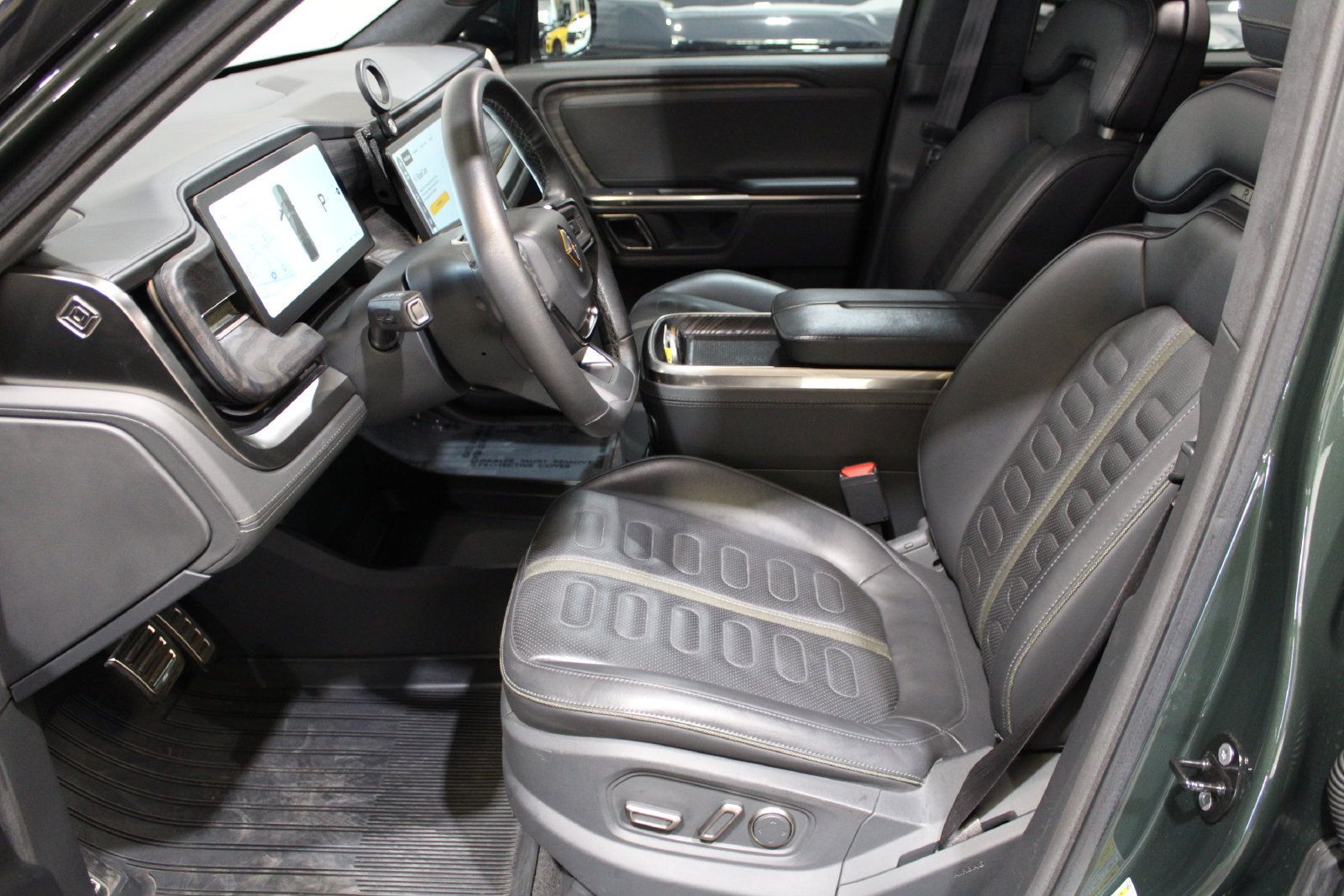 Used 2023 Rivian R1T Adventure Quad AWD/4WD image 24