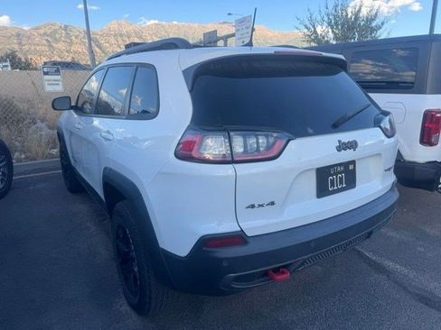 Used 2021 Jeep Cherokee Trailhawk w/ Comfort/Convenience Group AWD/4WD image 7