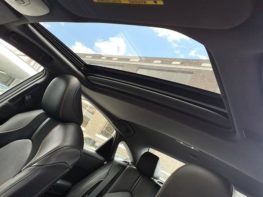 Used 2022 Toyota Avalon Touring FWD image 20