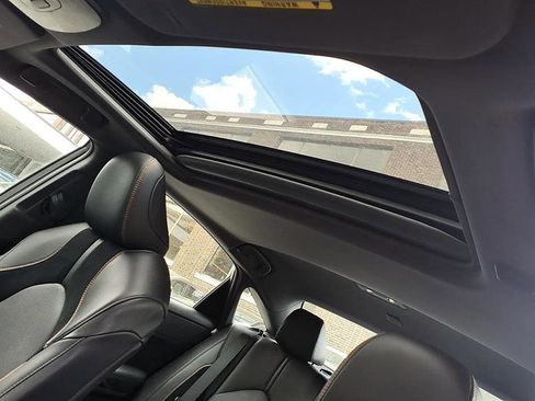 Used 2022 Toyota Avalon Touring FWD image 20