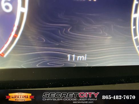 New 2026 Jeep Grand Cherokee Altitude image 18