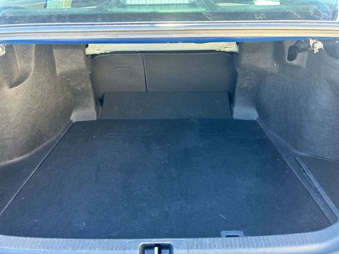 Used 2025 Toyota Camry LE image 31