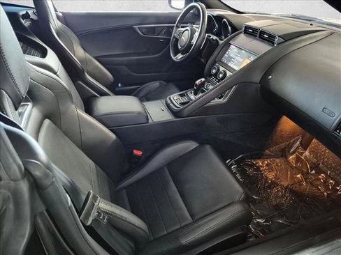 Used 2020 Jaguar F-TYPE Coupe RWD image 20