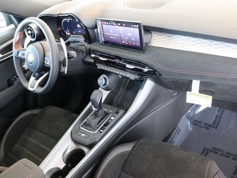 New 2025 Alfa Romeo Tonale AWD/4WD image 44