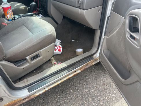 Used 2002 Jeep Grand Cherokee Laredo image 19